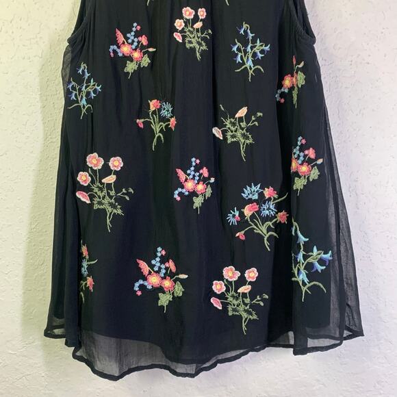 SUNDANCE Blouse XS Altamira Gathered High Neck Floral Embroidered Sleeveless - Picture 6 of 13